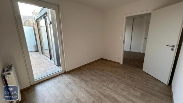 Appartement à louer 3 pièces 65.85m² Mulhouse (68200)