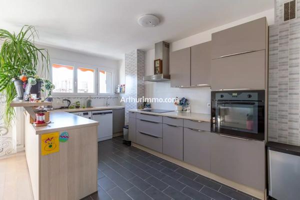 Vente Appartement 4 pièces 79 m2 à Sucy-en-Brie