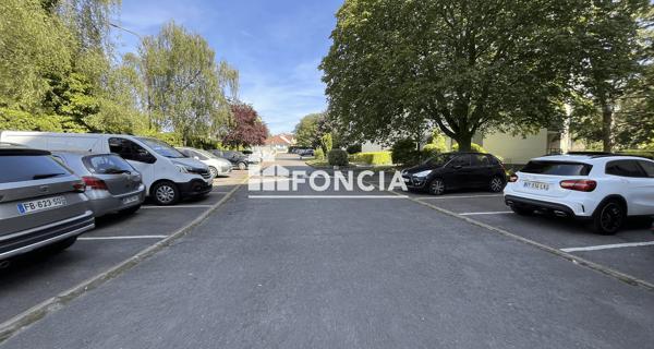 À vendre Parking 15 m² - Fresnes 94260