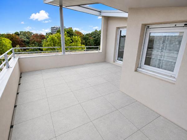 PARC LOUIS DUPIC: DUPLEX 102M2 TERASSE 3 balcons Garage double motorise
