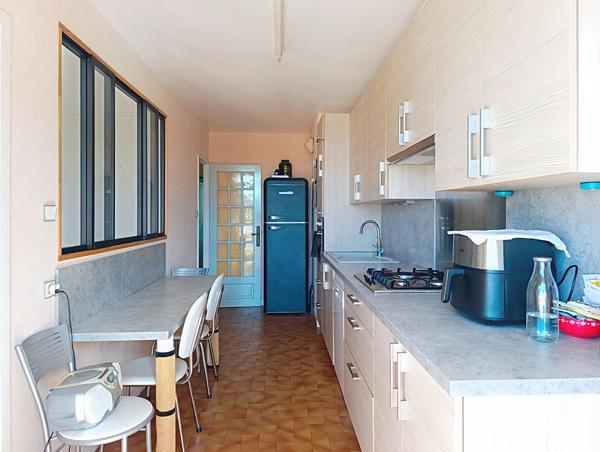 EXCLUSIVITÉ - SAINT-ÉTIENNE LA MÉTARE - PARC DE L'EUROPE| T5 88,34 m² | 3 CHAMBRES + 4EME POSSIBLE | 3 BALCONS | PARKING PRIVATIF & CAVE