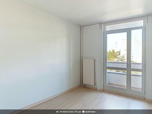 EXCLUSIVITÉ - SAINT-ÉTIENNE LA MÉTARE - PARC DE L'EUROPE| T5 88,34 m² | 3 CHAMBRES + 4EME POSSIBLE | 3 BALCONS | PARKING PRIVATIF & CAVE