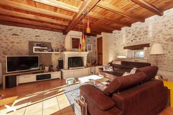 Maison à vendre |  Léguillac-de-Cercles |  8 pièces | 233 m²