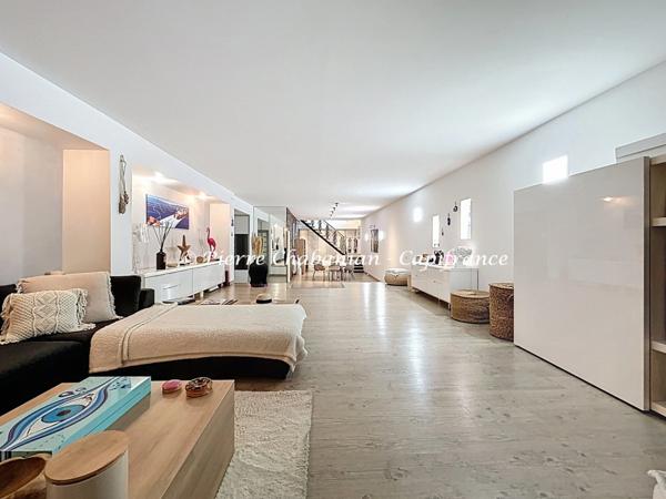 Loft - Duplex inversé (souplex) atypique à vendre - 5 pièces - 180 m² - proche douane commerces transports - COLLONGES SOUS SALEVE (74)