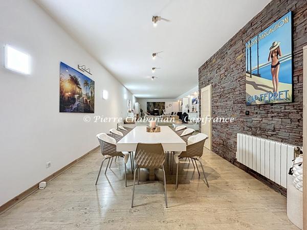 Loft - Duplex inversé (souplex) atypique à vendre - 5 pièces - 180 m² - proche douane commerces transports - COLLONGES SOUS SALEVE (74)