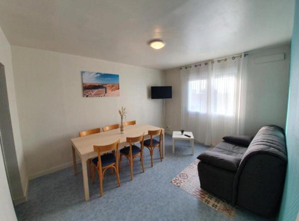 LA FAUTE SUR MER 85460 RARISSIME A 500 M DE LA PLAGE APPARTEMENT TYPE 3 /2 CHAMBRES AVEC ACCES TERRASSE
