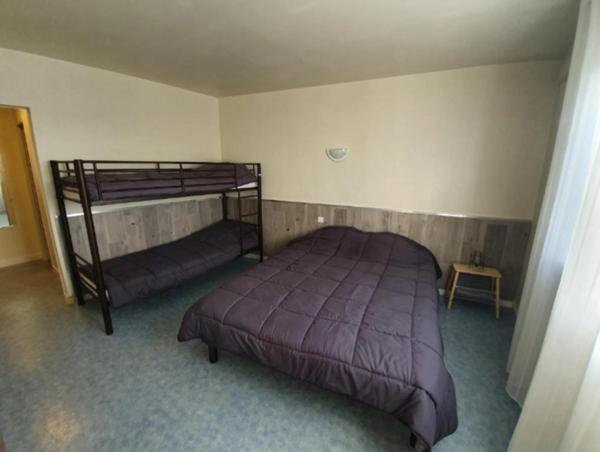 LA FAUTE SUR MER 85460 RARISSIME A 500 M DE LA PLAGE APPARTEMENT TYPE 3 /2 CHAMBRES AVEC ACCES TERRASSE