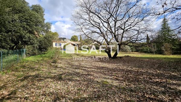 Villa T4 piscine, 2290m² clos, calme