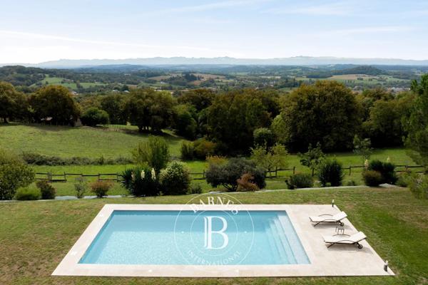 Salies-de-Béarn, Maison 4 Chambres -  208 m² à vendre