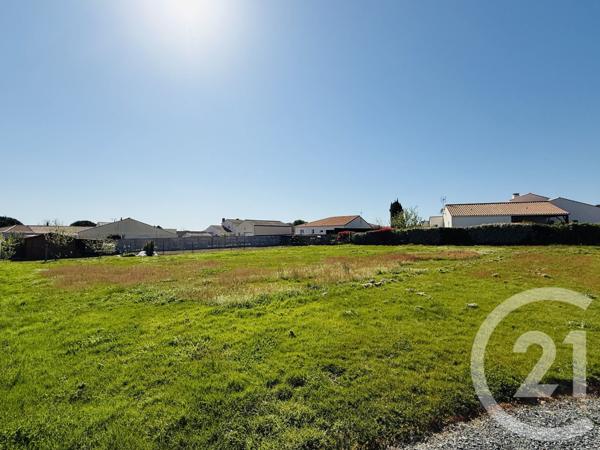 Terrain à vendre  1083 m2 TALMONT ST HILAIRE - 85