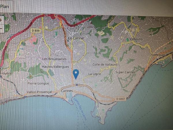 Cannes (06400) CANNES - 3 PIECES 70 M2 ENV. TRAVERSANT + JARDIN 100 m2 env. + ANNEXE