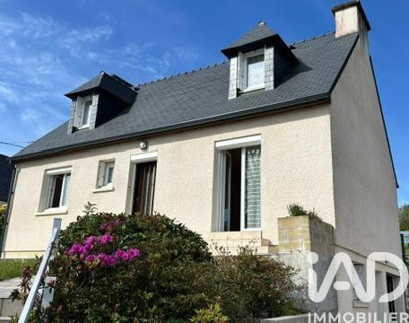 Maison à vendre 5 pièces 107,29 m² Châteauneuf-du-Faou