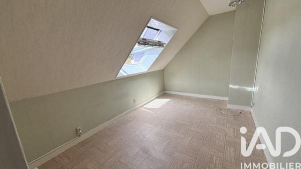 Maison à vendre 5 pièces 107,29 m² Châteauneuf-du-Faou