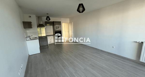 Location Appartement 3 pièces 59.8 m² - Villejuif 94800