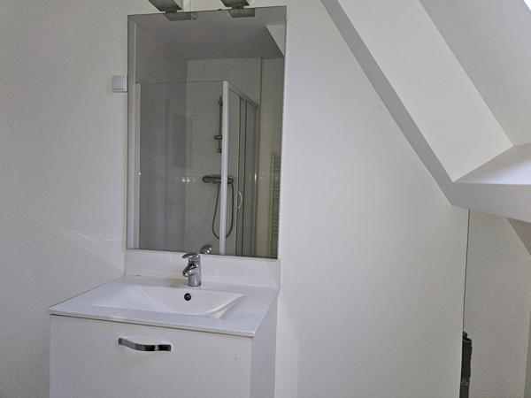 Bel appartement rénové sur front de mer, vue magnifique, 57 m2