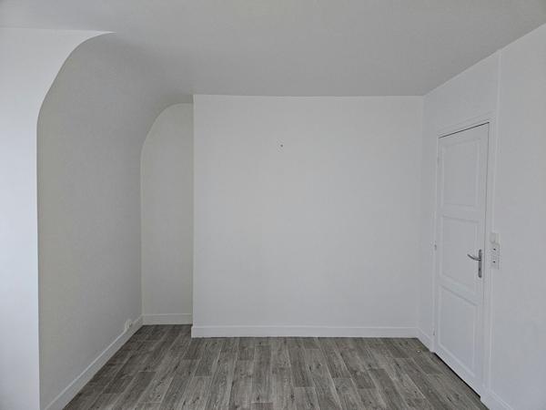 Bel appartement rénové sur front de mer, vue magnifique, 57 m2