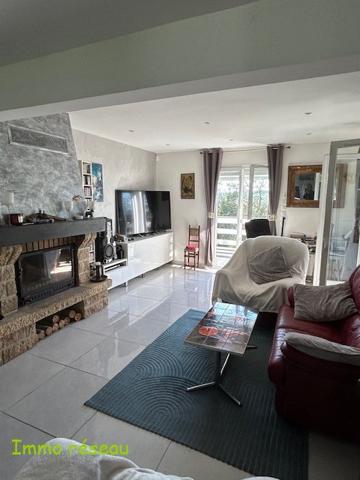 Maison à LA FERTE GAUCHER (77320)