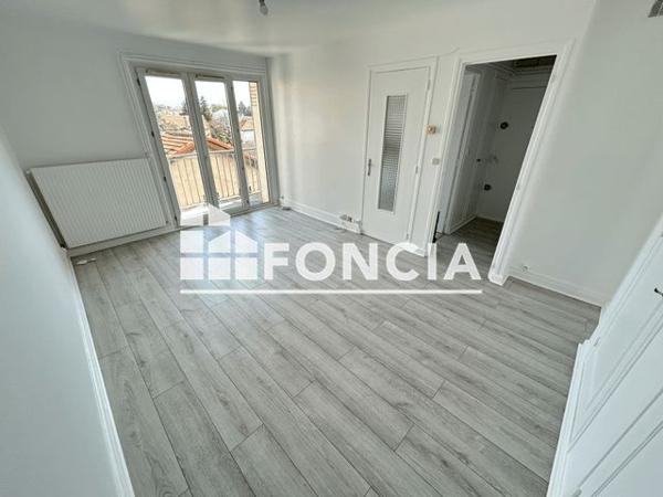 Location Appartement 3 pièces 57 m² - 58 RUE PAUL BERT Valence 26000