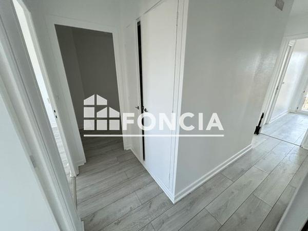 Location Appartement 3 pièces 57 m² - 58 RUE PAUL BERT Valence 26000