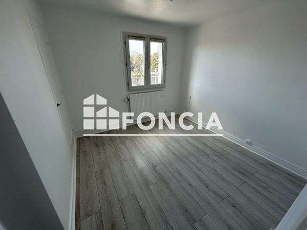 Location Appartement 3 pièces 57 m² - 58 RUE PAUL BERT Valence 26000