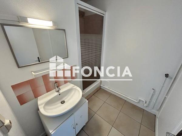 Location Appartement 3 pièces 57 m² - 58 RUE PAUL BERT Valence 26000