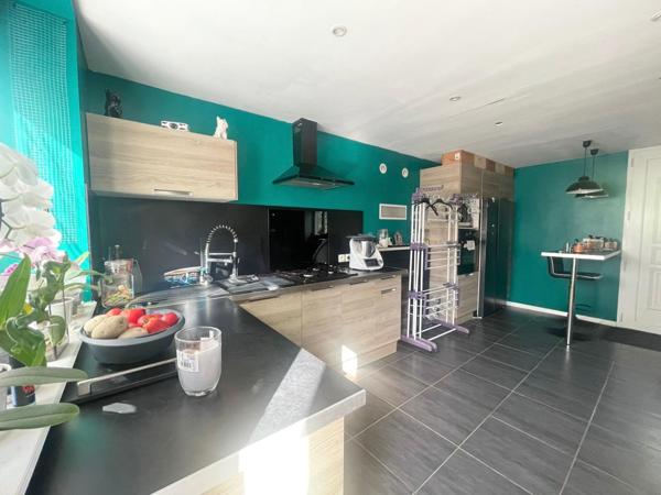 Maison à Dol-de-Bretagne, 35120 - 6 pièces 118m²