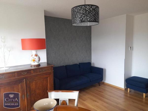 Appartement à louer 2 pièces 50.46m² Mâcon (71000)