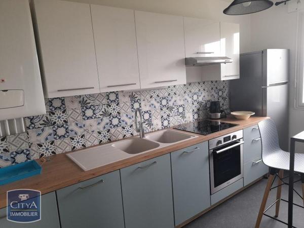 Appartement à louer 2 pièces 50.46m² Mâcon (71000)