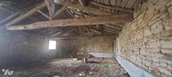 Maison à vendre à Vanzay dans les Deux-Sèvres (79120), ref : MR1699