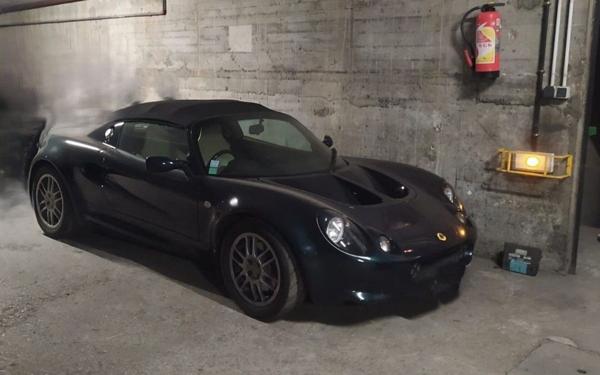 Stationnement à vendre    10 m2 Paris 17