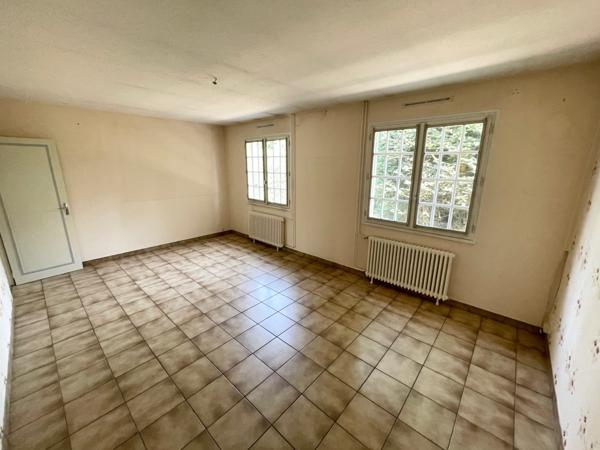 Maison 5 pièce(s) 4 chambre(s) 108 m²