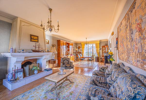 Vente Maison180 m² - 7 Pièces - NANTES (44100)