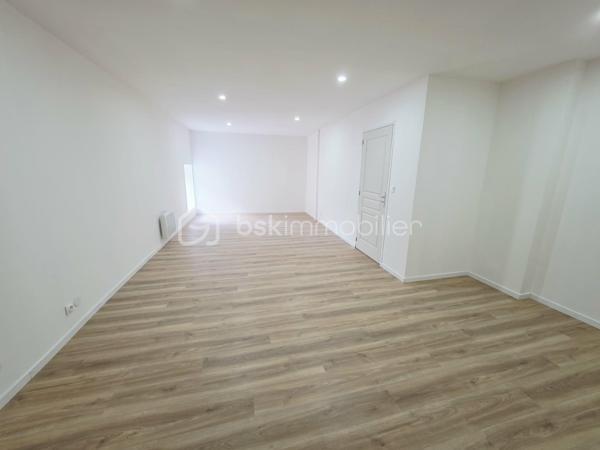 Maison de village de 345 m²