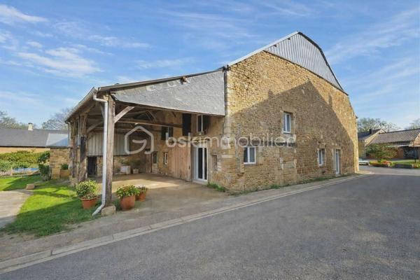 ✨ Charme, volume et potentiel exceptionnel à deux pas de la Belgique !

Située sur la commune paisible de Vaux-Villaine, à seulement environ 25 km de la frontière belge et à proximité de Charleville-Mézières (≈ 20 km), cette magnifique maison de caractère semi-mitoyenne de 346 m² habitables saura vous séduire par son authenticité et ses prestations de qualité.

💫 Un bien entièrement rénové avec goût
Dès l’entrée, vous serez conquis par ses volumes impressionnants, sa luminosité naturelle et son atmosphère chaleureuse. La rénovation intérieure a été réalisée avec soin, alliant le charme de l’ancien au confort moderne.

🔹 Au rez-de-chaussée :
Superbe pièce de vie de plus de 70 m² 
Un espace cuisine à aménager selon vos envies de plus de 50 m²  
Accès direct par baie vitrée sur un carport (idéal camping-car ou future terrasse couverte)
Salle d’eau avec douche et WC
Espace buanderie pouvant être transformé en chambre (parfait pour une vie de plain-pied / PMR)

🔹 À l’étage :
4 grandes chambres lumineuses
Salle de bain avec baignoire, douche et WC 
Espace de rangement
Espace bureau / détente

🌿 Extérieurs :
Terrain d’environ 400 m², agréable et facile d’entretien
Environnement calme et verdoyant
Mitoyenne d'un côté

⚙️ Équipements & confort :
🪟 Menuiseries double vitrage avec volets roulants manuels
🔥 Chauffage économique : poêle à pellets + radiateurs électriques
💧 Production d’eau chaude par ballon thermodynamique
🌬️ VMC hygroréglable type B (qualité d’air optimisée)
🚰 Assainissement : fosse septique

📸Les photos meublées sont générées par l'IA, la maison étant actuellement vide.

🌍 Localisation idéale & activités à proximité :
Frontière belge à 25 minutes (idéal travailleurs frontaliers)
Forêts et sentiers de randonnée dans les Ardennes
Proximité de la Voie Verte Trans-Ardennes (vélo, balades)
Activités nature : pêche, VTT, chasse
À quelques minutes de Charleville-Mézières : commerces, écoles, gare

💡 Un bien aux multiples projets :
Grande maison familiale
Projet de gîte ou chambres d’hôtes
Télétravail avec grands espaces

🔥 Produit rare sur le secteur !
Une opportunité unique pour les amoureux de grands espaces et de tranquillité, tout en restant proche des commodités et de la Belgique.

📞 Contactez-moi dès maintenant pour organiser une visite et découvrir tout le potentiel de cette propriété coup de cœur !
