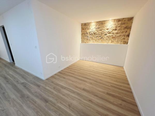 Maison de village de 345 m²