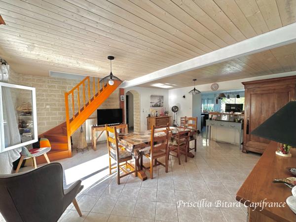 Proche Aigrefeuille d'Aunis, maison familiale avec grand jardin.