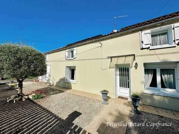 Proche Aigrefeuille d'Aunis, maison familiale avec grand jardin.