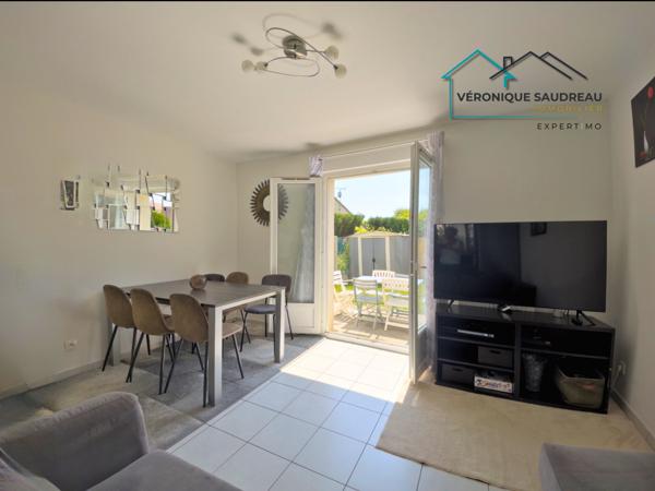 Coignières (78310) Coignières centre Maison récente - 3 chambres - Jardin au calme