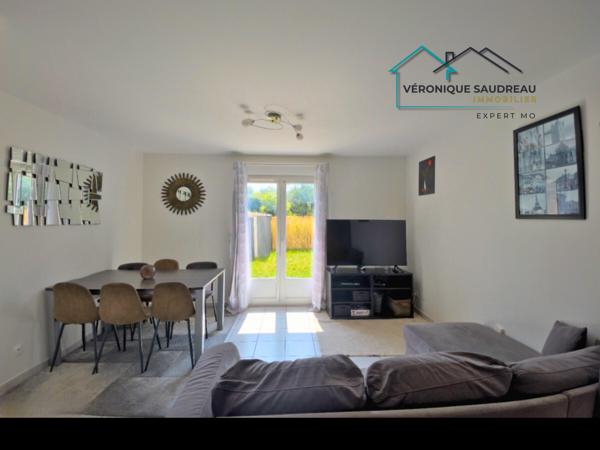 Coignières (78310) Coignières centre Maison récente - 3 chambres - Jardin au calme