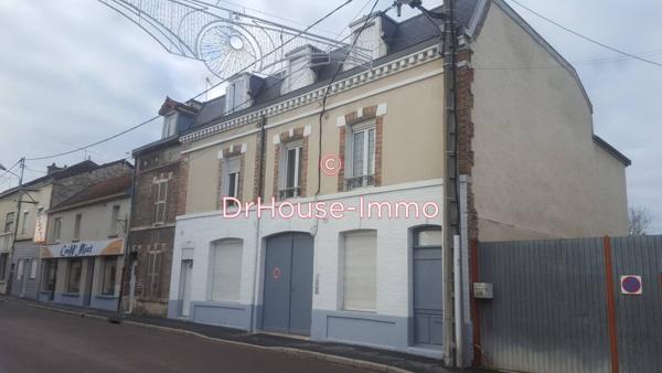 Immeuble à vendre 8 pièces de 295 m²