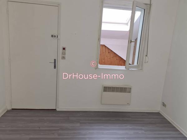 Immeuble à vendre 8 pièces de 295 m²