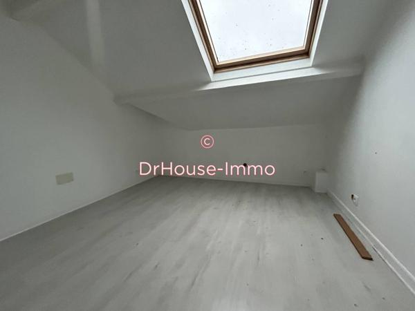 Immeuble à vendre 8 pièces de 295 m²