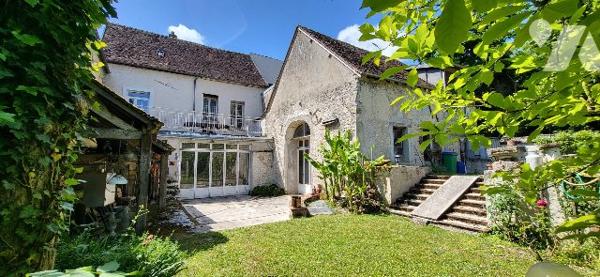ENSEMBLE IMMOBILIER DANS PROVINS