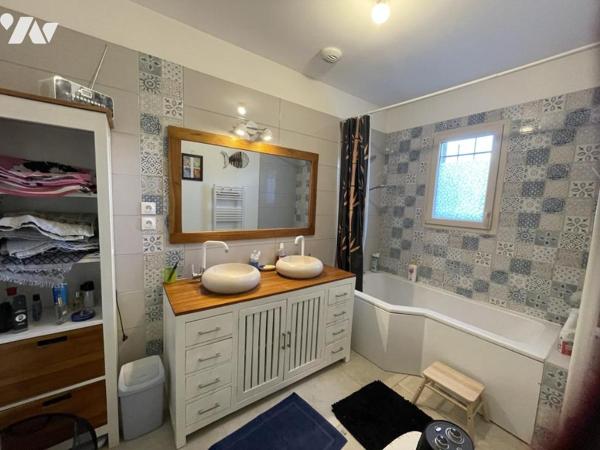 Maison de plain pied VALREAS