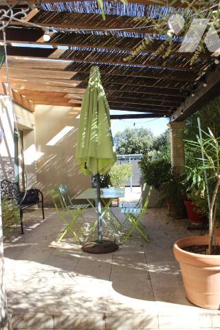 Maison de plain pied VALREAS