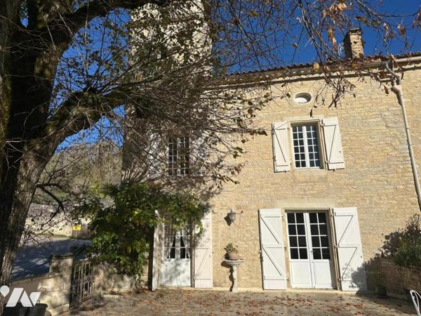 Maison centre-bourg de Catus avec grange, jardin et piscine