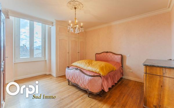 Appartement à vendre    3 pièces • 80,69 m2 Privas