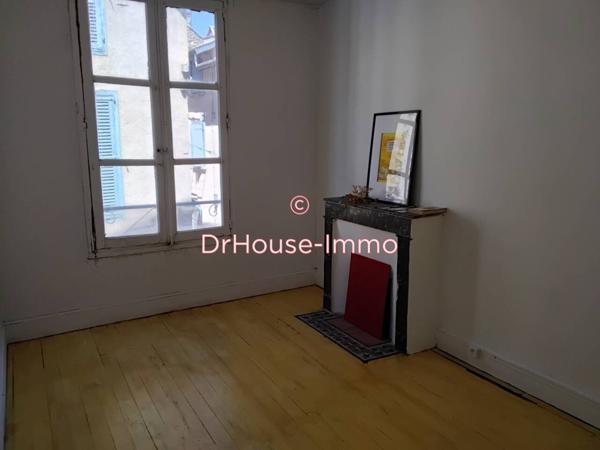 Immeuble à vendre 17 pièces de 420 m²