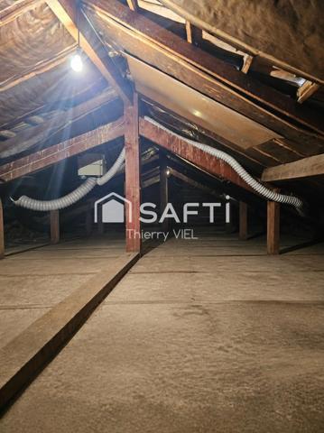 MONTREUIL CENTRE - APPT 4P - 80M2 - JARDIN - A RENOVER