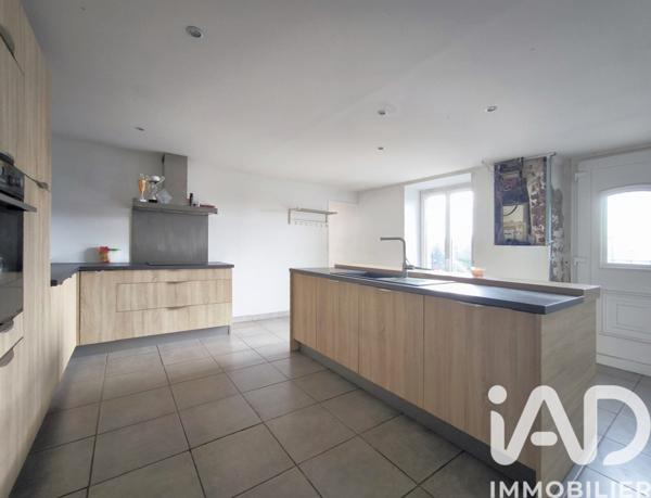 Maison à vendre 4 pièces 122 m² Bourgvallées